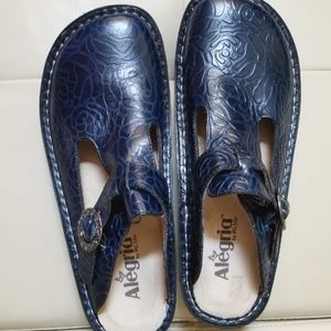 Alegria navy embossed mary jane slides clogs